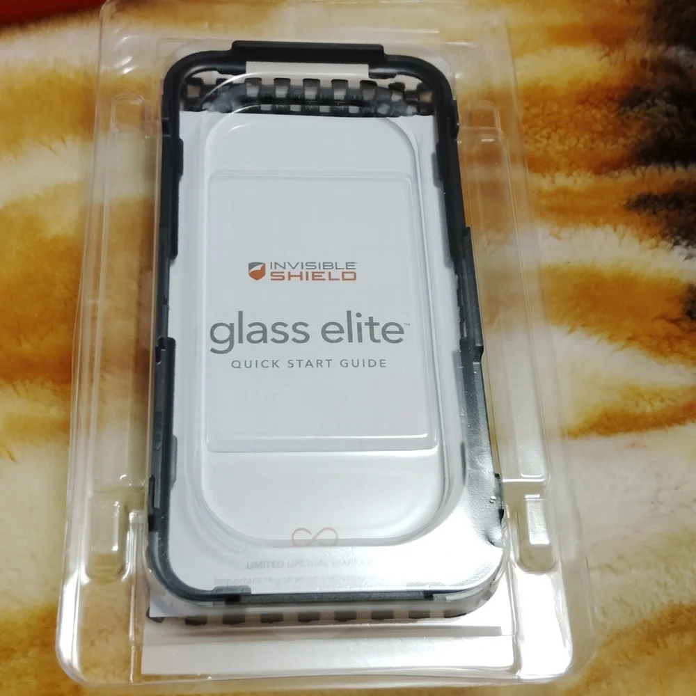 Invisible Shield glass elite privacy